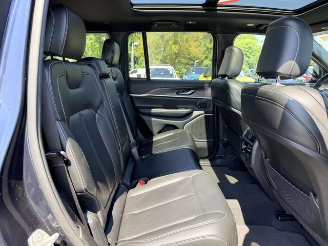 Used 2024 Jeep Grand Cherokee Limited 4xe AWD/4WD image 11