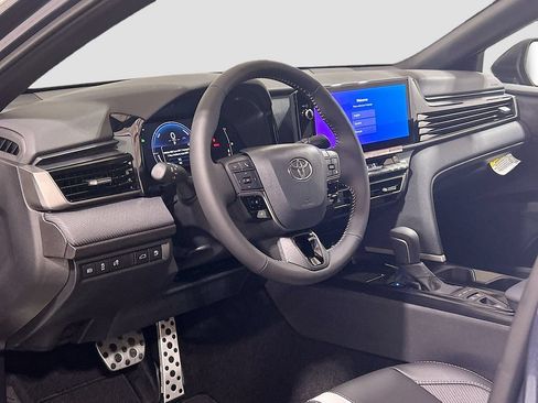 New 2026 Toyota Camry SE FWD image 7