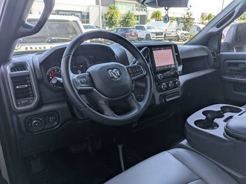 New 2026 RAM 3500 Tradesman AWD/4WD image 17
