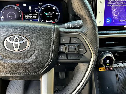 Certified 2026 Toyota 4Runner Limited AWD/4WD image 11