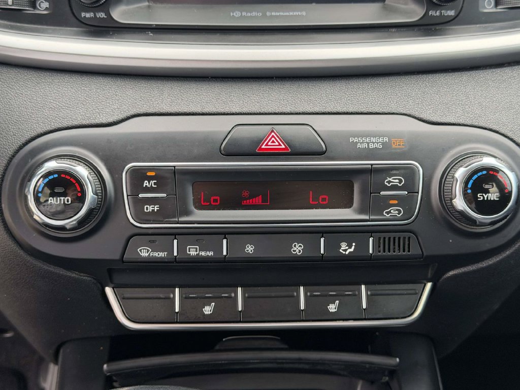 Used 2019 Kia Sorento FWD w/ LX Convenience Package image 29