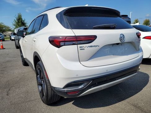 Used 2023 Buick Envision Preferred w/ Sport Touring Package AWD/4WD image 4