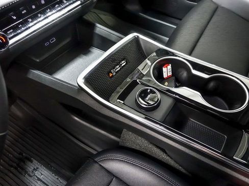 New 2026 Chevrolet Equinox LT w/ Convenience Package II image 20