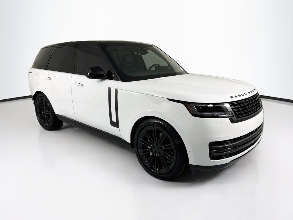 New 2026 Land Rover Range Rover SE AWD/4WD image 3