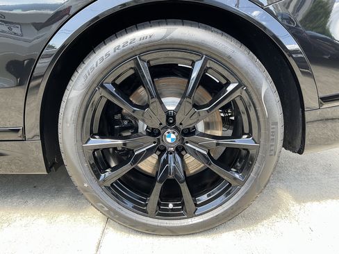 New 2027 BMW X7 M60i AWD/4WD image 7