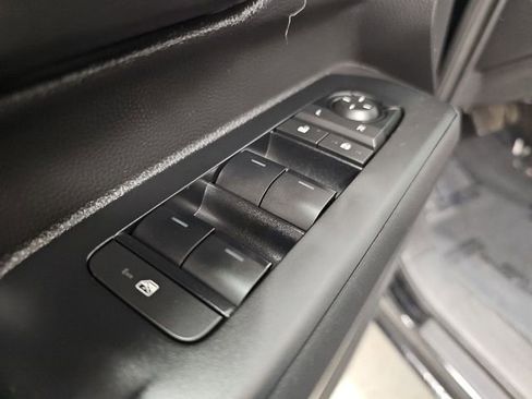 Certified 2024 Toyota Tacoma SR image 14