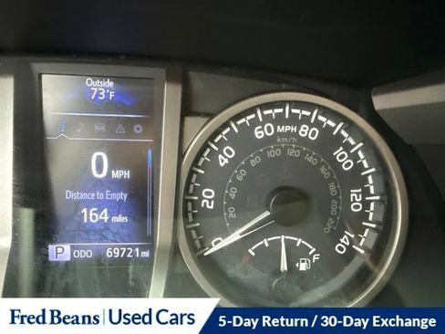 Used 2019 Toyota Tacoma SR5 AWD/4WD image 20