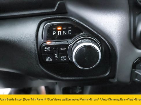 Used 2020 RAM 1500 Big Horn image 12