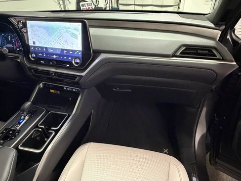 Used 2025 Lexus TX 350 AWD image 27