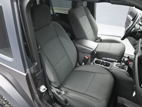 Used 2021 Jeep Wrangler Willys image 17