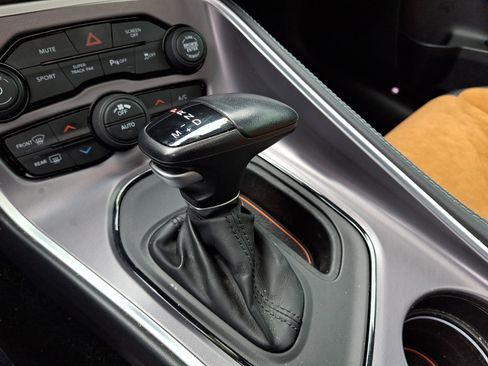 Certified 2020 Dodge Challenger R/T w/ Plus Package image 12