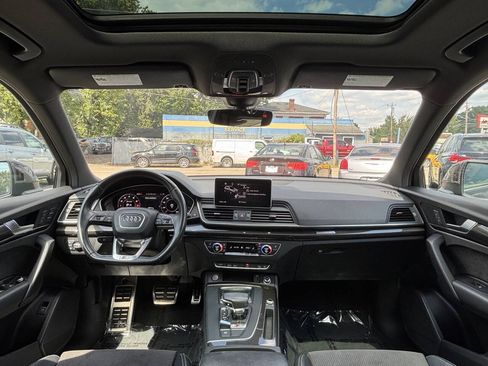 Used 2018 Audi SQ5 Premium Plus w/ Navigation Package AWD/4WD image 16
