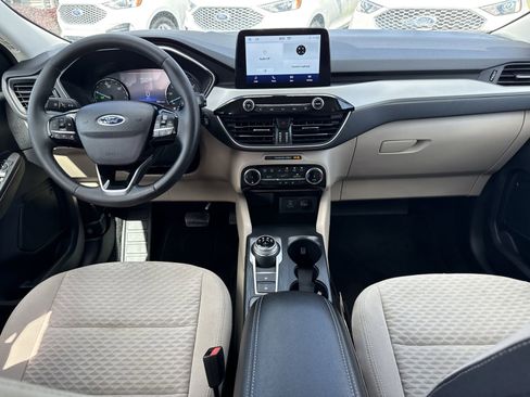 Certified 2022 Ford Escape SE w/ Convenience Package FWD image 14