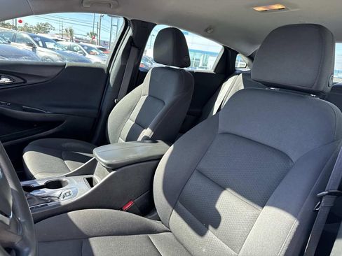 Used 2024 Chevrolet Malibu LT image 17