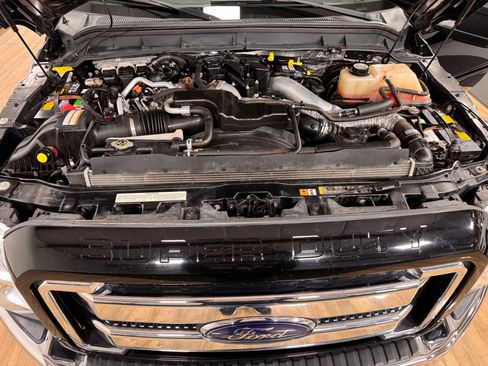 Used 2016 Ford F350 King Ranch w/ King Ranch w/Chrome Package image 10