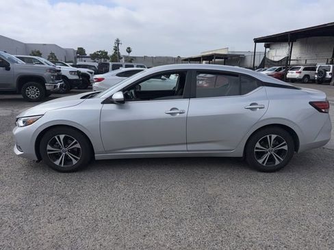 Used 2023 Nissan Sentra SV image 8