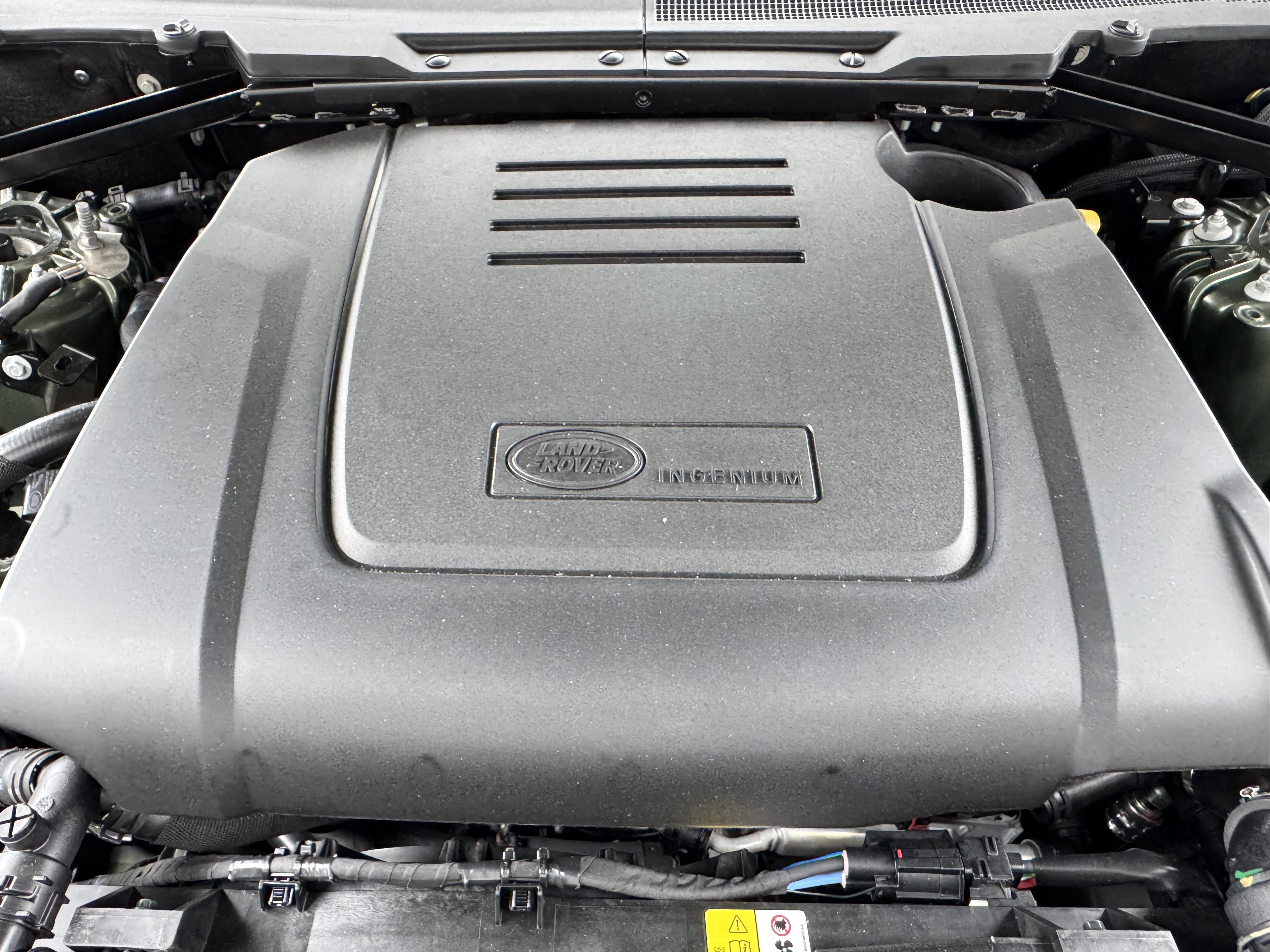 New 2026 Land Rover Defender 110 S AWD/4WD image 30