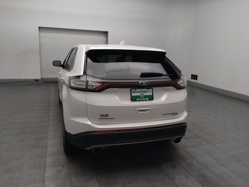 Used 2017 Ford Edge Titanium w/ Technology Package FWD image 6