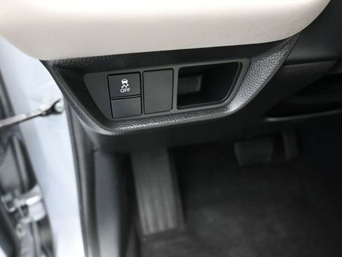 Certified 2024 Honda HR-V LX image 13