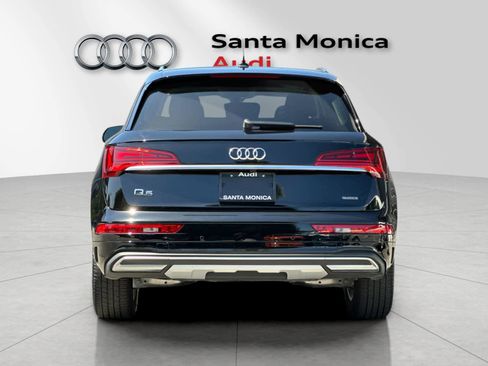 Used 2023 Audi Q5 2.0T Premium w/ Convenience Package image 7