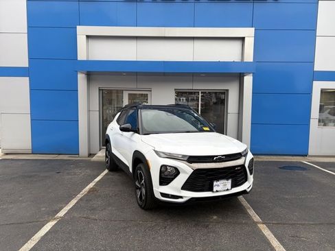 Used 2022 Chevrolet TrailBlazer RS image 3