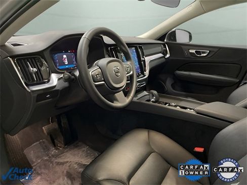 Used 2025 Volvo S60 B5 Core image 54