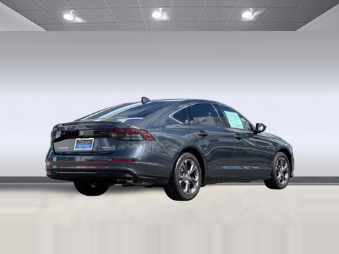 Certified 2024 Honda Accord EX-L image 9