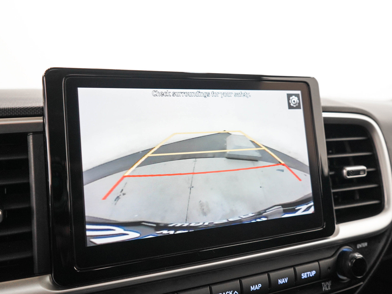 Used 2021 Hyundai Venue SEL w/ Premium Package FWD image 27