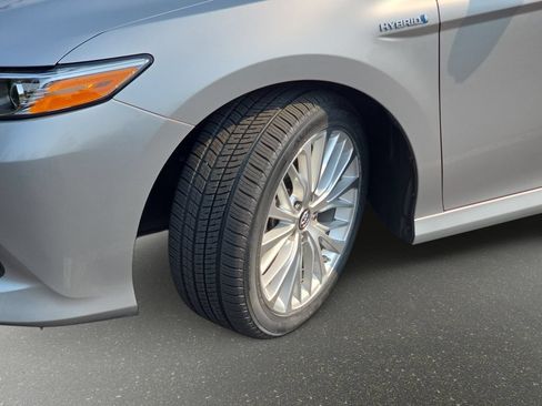 Used 2018 Toyota Camry XLE w/ Audio Package FWD image 31