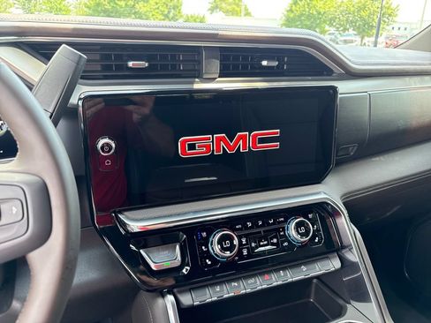 New 2026 GMC Sierra 2500 Denali w/ Technology Package AWD/4WD image 23