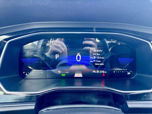 Used 2023 Volkswagen Jetta SE image 16