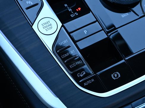 New 2026 BMW X5 xDrive40i w/ Premium Package image 19