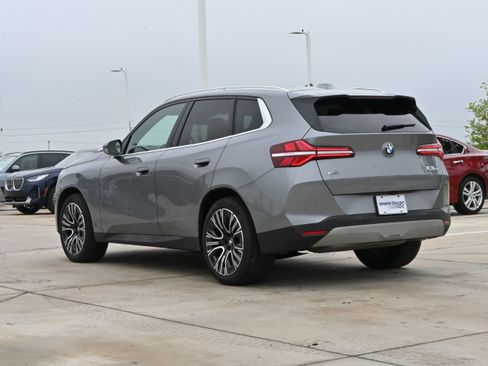 Used 2025 BMW X3 xDrive30i AWD/4WD image 7