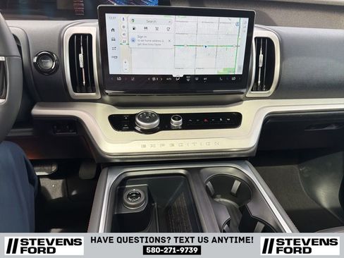 Used 2025 Ford Expedition Max Active RWD image 28