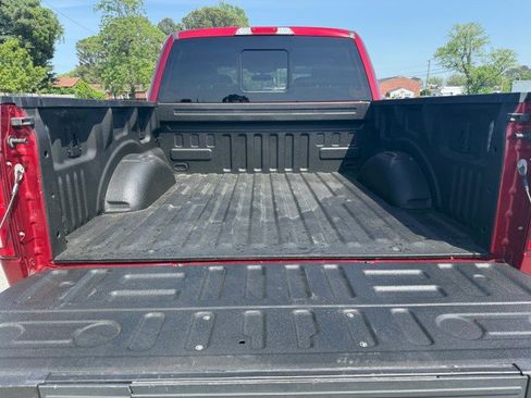 Used 2018 Ford F150 Platinum w/ Equipment Group 701A Luxury AWD/4WD image 17