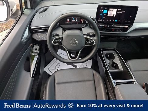 Certified 2023 Volkswagen ID.4 Pro S Plus AWD/4WD image 14