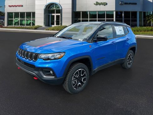 New 2026 Jeep Compass Trailhawk image 3