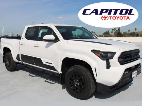 Used 2026 Toyota Tacoma SR5 image 1