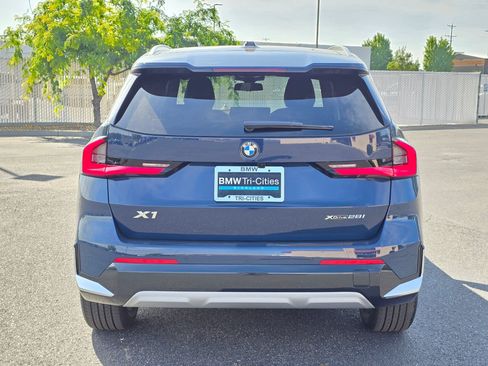 New 2026 BMW X1 xDrive28i w/ Technology Package AWD/4WD image 5