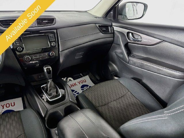 Used 2019 Nissan Rogue SV AWD/4WD image 22