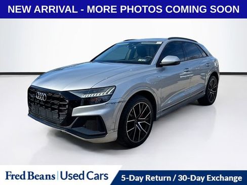 Used 2019 Audi Q8 Premium Plus w/ Premium Plus image 3