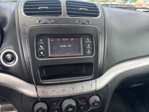 Used 2014 Dodge Journey SXT w/ Flexible Seating Group AWD/4WD image 24