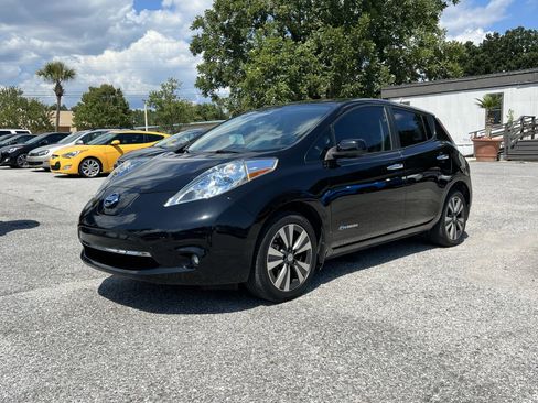 Used 2015 Nissan Leaf SL w/ Premium Package image 1