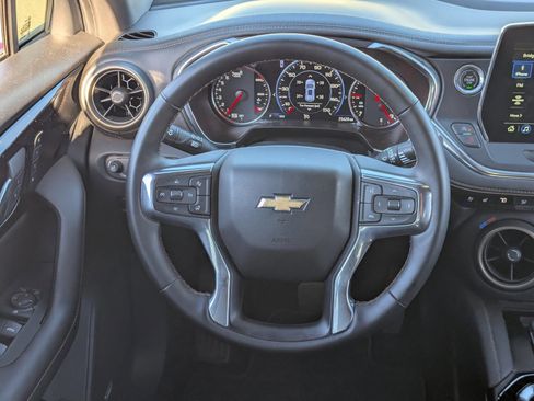 Used 2023 Chevrolet Blazer Premier w/ Enhanced Convenience Package image 18