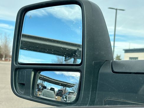 Used 2024 RAM 2500 Laramie image 16