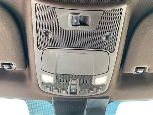 Used 2018 Ford F150 King Ranch w/ Equipment Group 601A Luxury AWD/4WD image 27