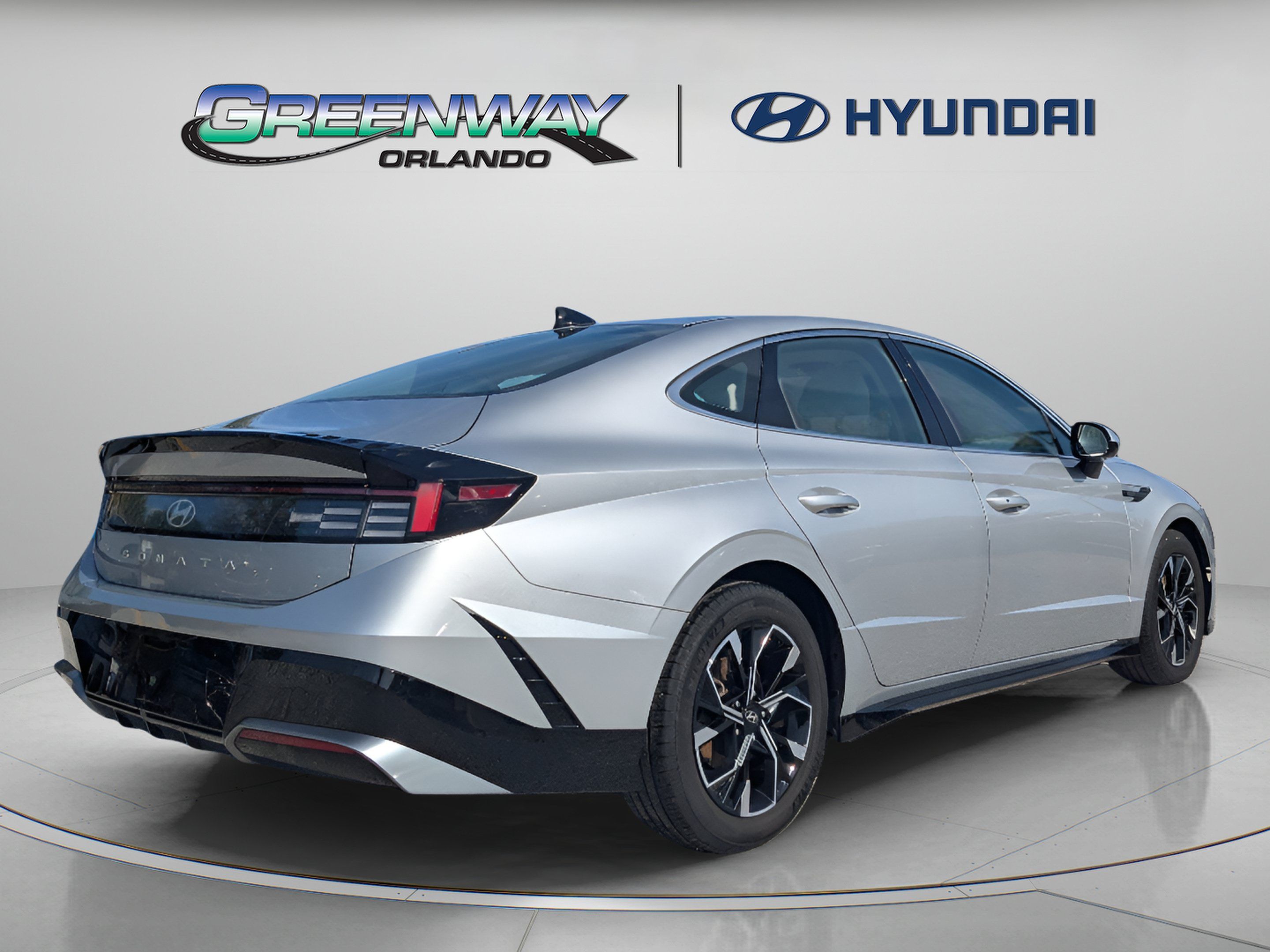 Used 2024 Hyundai Sonata SEL FWD image 8