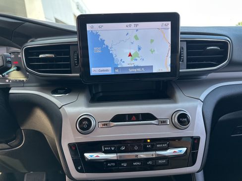 Used 2023 Ford Explorer XLT w/ Equipment Group 202A image 22