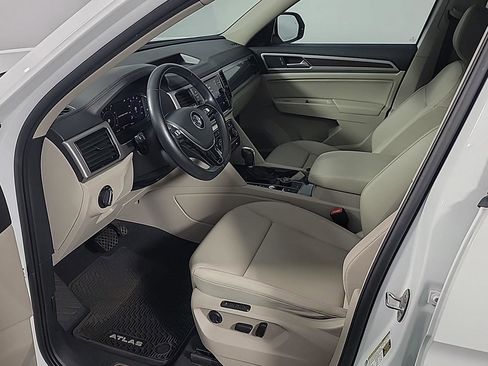 Used 2019 Volkswagen Atlas SEL image 19
