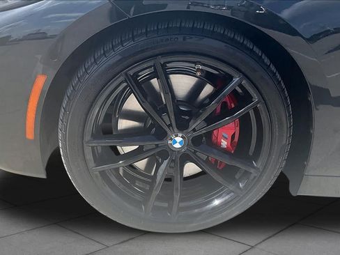 Used 2024 BMW M440i Coupe RWD image 9